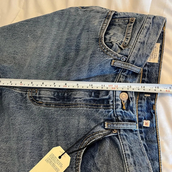 Levi's Premium High Loose Flare, Size 30 Medium Wash, Retro 70's Hippie Chic - Picture 16 of 17